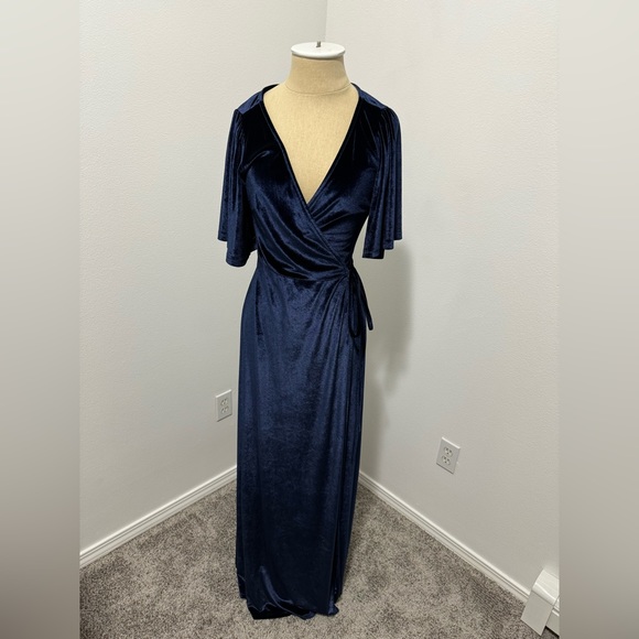 Women’s Baltic born dress - Picture 3 of 5